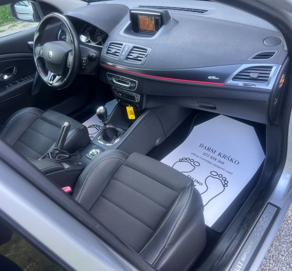 Predogledna slika - Renault Megane Mégane Grandtour 1,5 dCi Dynamique