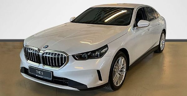 Predogledna slika - BMW 540d xDrive  AT 