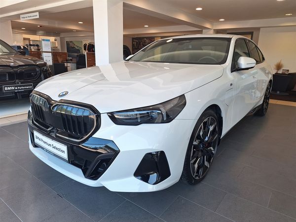 Predogledna slika - BMW 550e xDrive