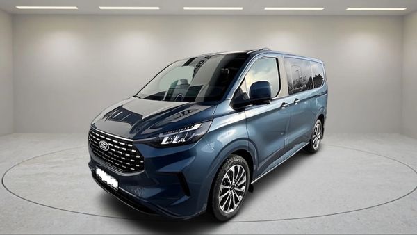 Predogledna slika - Ford Tourneo Custom