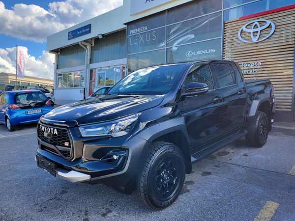 Predogledna slika - Toyota Hilux 2.8 D-4D GR Sport