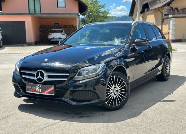 Predogledna slika - Mercedes-Benz C-Razred