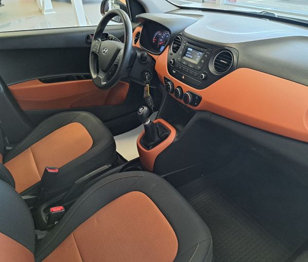 Predogledna slika - Hyundai i10 1.0 Style-1.LASTNIK-LED-ODLIČEN-HITRI KREDIT-
