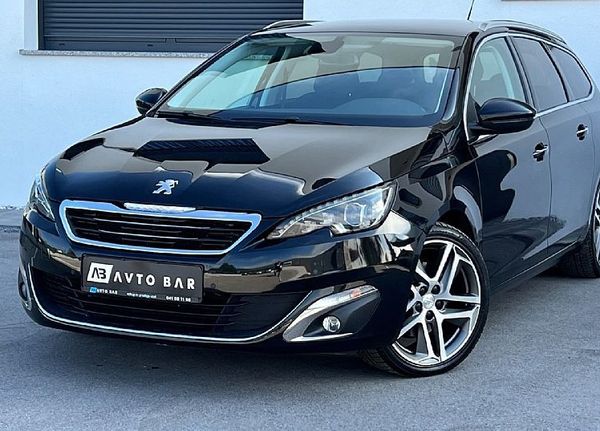 Predogledna slika - Peugeot 2.0 BlueHDi+LED+NAVI+ALU+ALLURE...