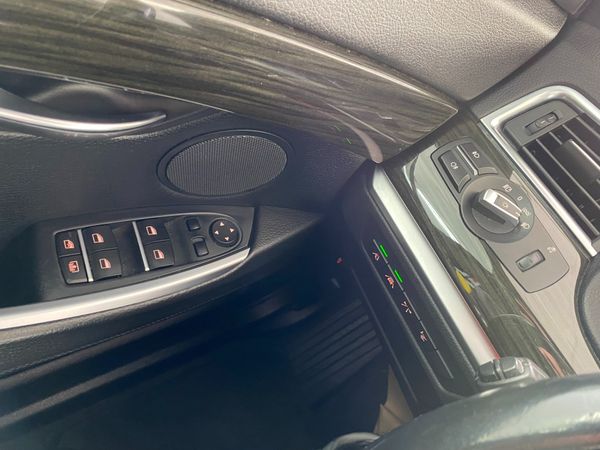 Predogledna slika - BMW serija 5 Gran Turismo: 520d