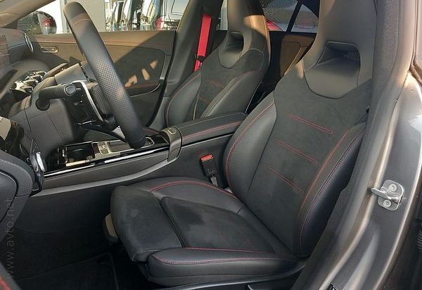 Predogledna slika - Mercedes-Benz CLA-Razred Mercedes-AMG CLA 35 4MATIC AKCIJSKA CENA
