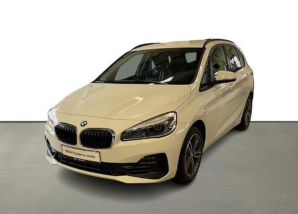 Predogledna slika - BMW 218i SPORT LINE+ ZIMSKI KOMPLETI