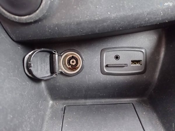 Predogledna slika - Renault Clio