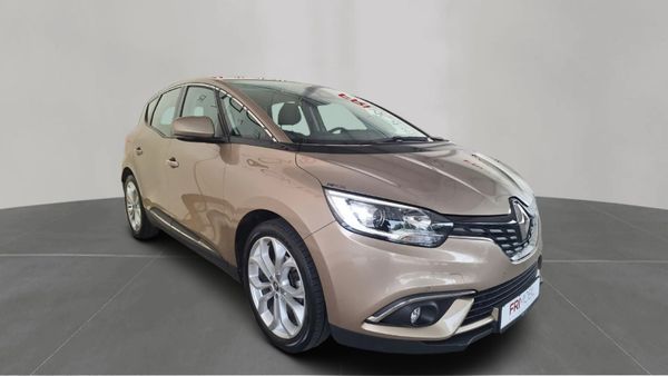 Predogledna slika - Renault Scénic