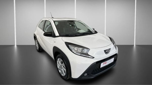 Predogledna slika - Toyota Aygo X
