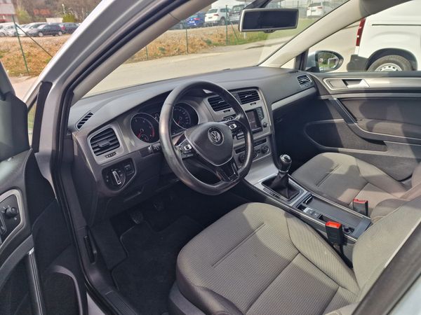 Predogledna slika - VW Golf