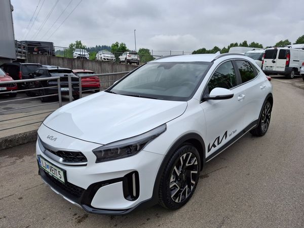 Predogledna slika - KIA XCeed 1.5 T-GDi 7DCT EX Way+ ISG