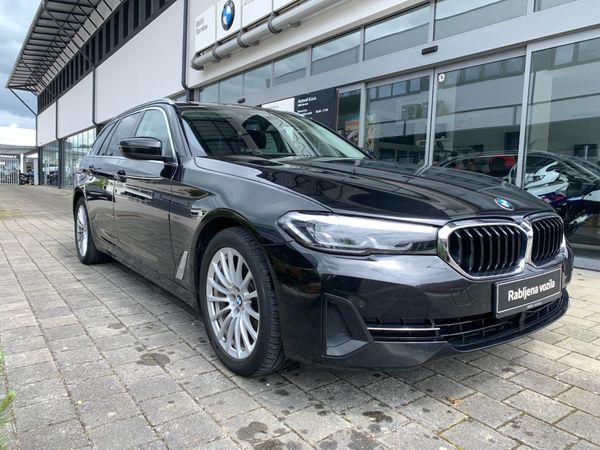 Predogledna slika - BMW 520d Touring Avt.