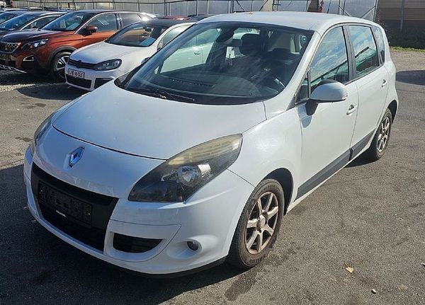 Predogledna slika - Renault Scenic Authentique dCi 95 KLIMA-ALU PLATIŠČA