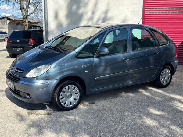 Predogledna slika - Citroën Xsara Picasso Elegance Plus 1.6HDi Airdream