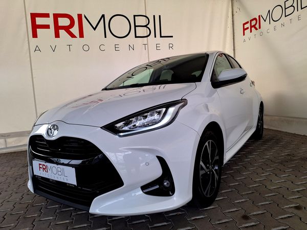 Predogledna slika - Toyota Yaris Yaris Hybrid 1,5 VVT-i Sol Avt.