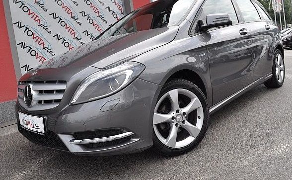 Predogledna slika - Mercedes-Benz B 180 CDI BlueEFFICIENCY XENON NAVI PDC GRETJE SED