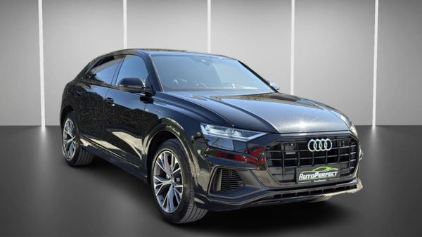 Predogledna slika - Audi Q8 50 TDI quattro|S-LINE|KLJUKA|ZRAČNO|MATRIX|SLO