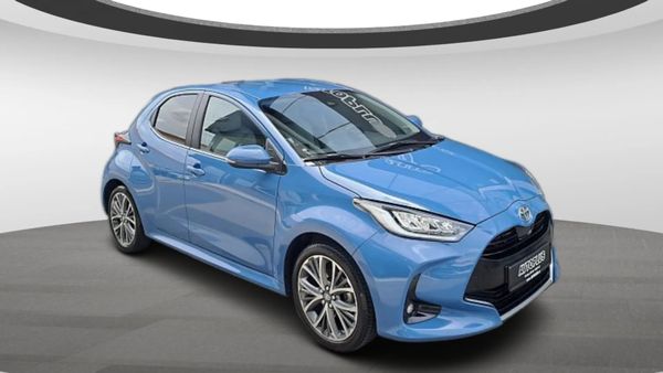 Predogledna slika - Toyota Yaris 1.5 VVT-iE Sol
