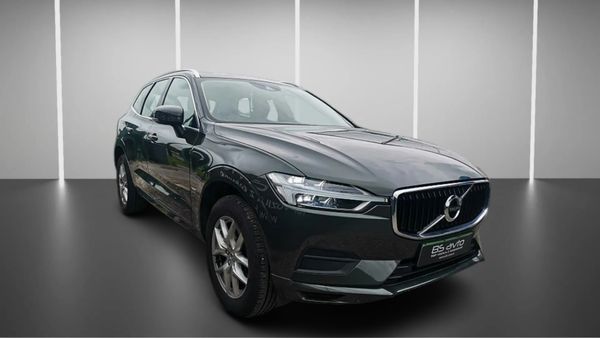 Predogledna slika - Volvo XC60 D4 AUT AWDMomentumPRO-LED-NAVI-PDC-GRETJE SED.-ALU