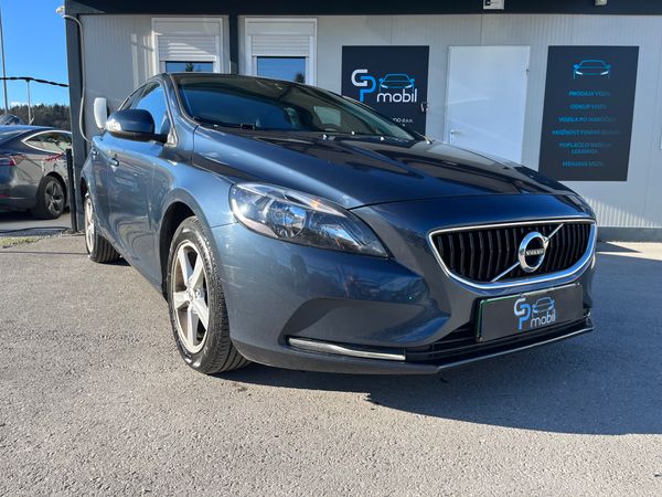 Predogledna slika - Volvo V40