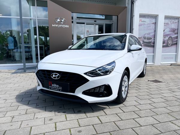 Predogledna slika - Hyundai I30 Wagon 1.5 110 MPI SLO.1LASTIK.SERVISIRAN