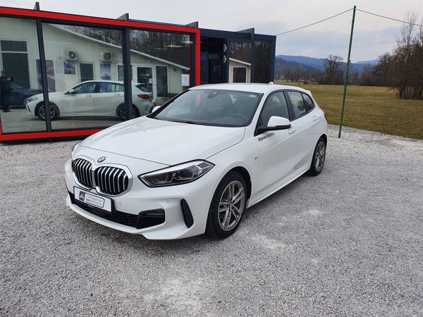 Predogledna slika - BMW 118i