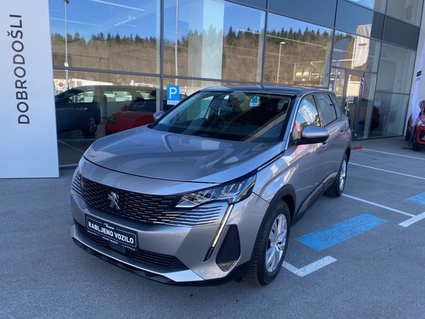 Predogledna slika - Peugeot 5008 1.2PT 130 ACTIVE-POTRJENA SERVISNA-7SEDEŽEV-KAMERA