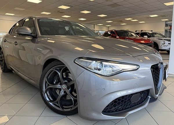 Predogledna slika - Alfa Romeo 2.2 JTDm 210 AUT AWD Veloce - KAMERA -