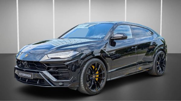 Predogledna slika - Lamborghini Urus