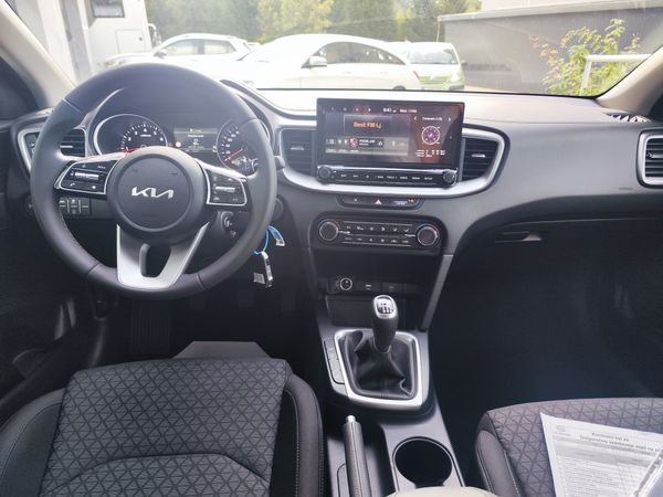Predogledna slika - KIA Ceed