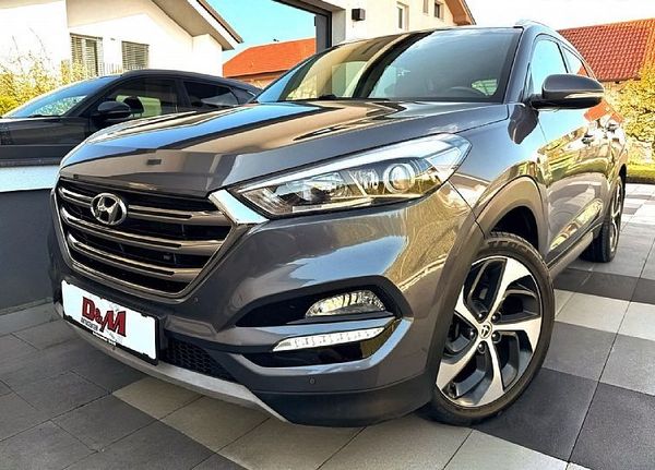Predogledna slika - Hyundai Tucson 1.7 CRDI Premium AVT-KAMERA-NAVI-VLEČNA KLJUKA-19