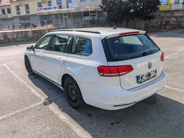 Predogledna slika - VW Passat Variant 2,0 TDI BMT Highline