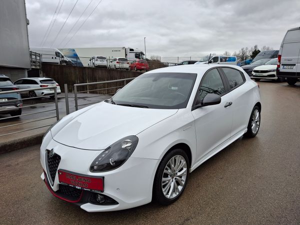 Predogledna slika - Alfa Romeo Giulietta 1.4 TB Multiair 170 16V TCT Sportiva