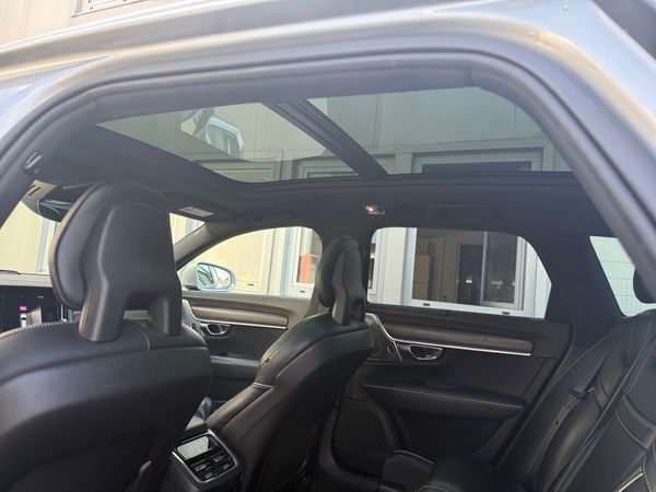 Predogledna slika - Volvo V90