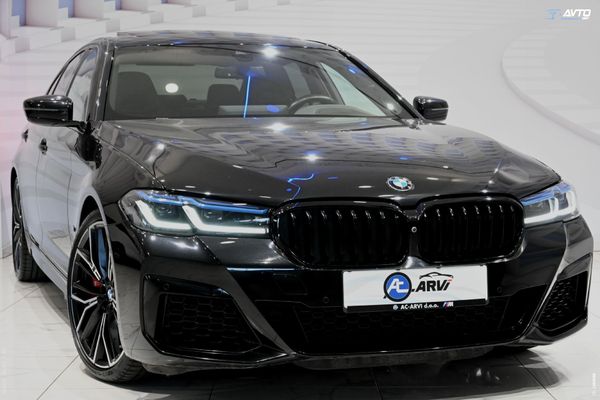 Predogledna slika - BMW M550i xDrive Avt.