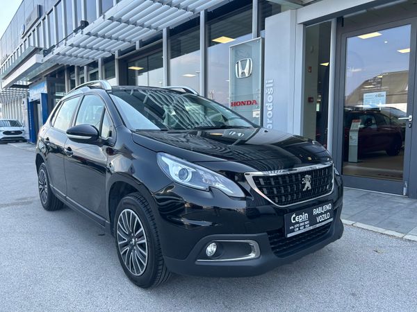 Predogledna slika - Peugeot 2008 1.5 BlueHDi -ALLURE-LED-SLO-1LASTNIK