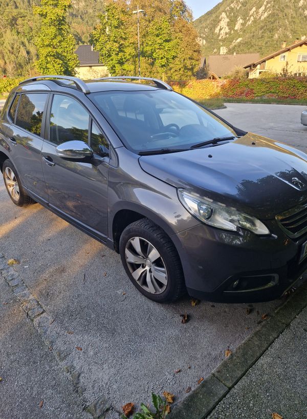 Predogledna slika - Peugeot 2008 Style 1,2 Pure Tech