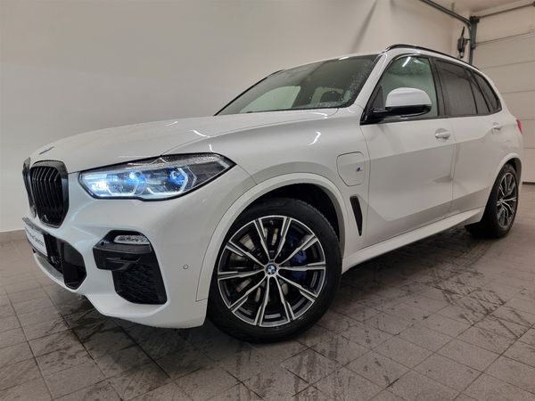 Predogledna slika - BMW X5 xDrive45e