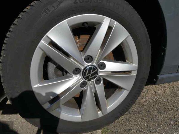 Predogledna slika - VW Golf