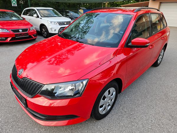 Predogledna slika - Škoda Fabia Combi 1,0 Easy