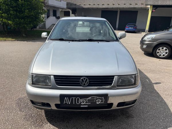 Predogledna slika - VW Polo 1.6 LIMUZINA