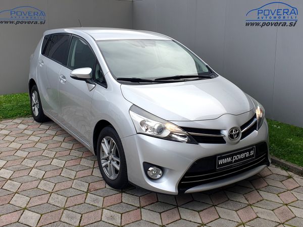 Predogledna slika - Toyota Verso 1.6 D-4D Business+Kamera+USB+BT+Navigacija