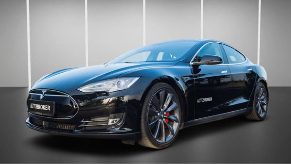 Predogledna slika - Tesla Model S