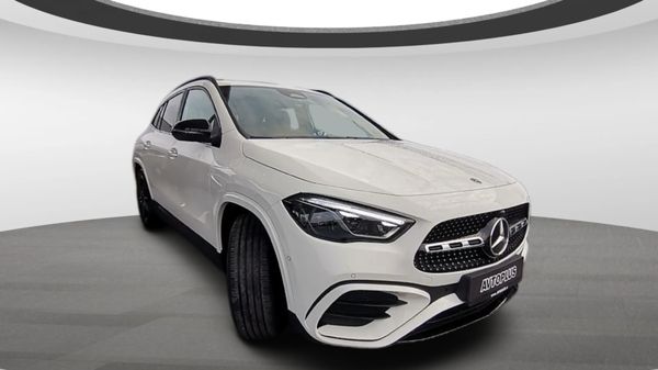 Predogledna slika - Mercedes-Benz GLA-Razred
