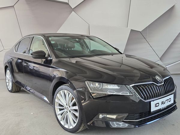Predogledna slika - Škoda Superb