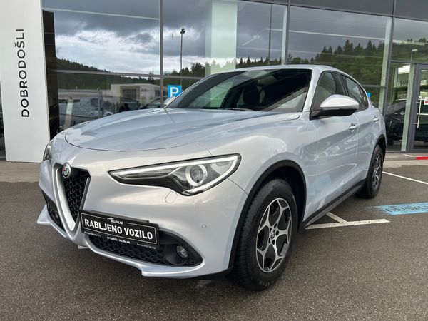 Predogledna slika - Alfa Romeo Stelvio
