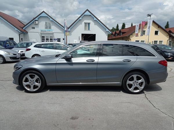 Predogledna slika - Mercedes-Benz C-Razred