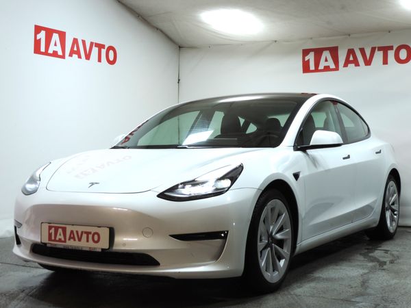Predogledna slika - Tesla Model 3