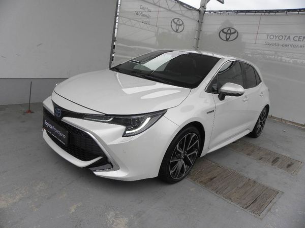 Predogledna slika - Toyota COROLLA MY20 HB 2.0 HSD 5D E-CVT EXECUTIVE